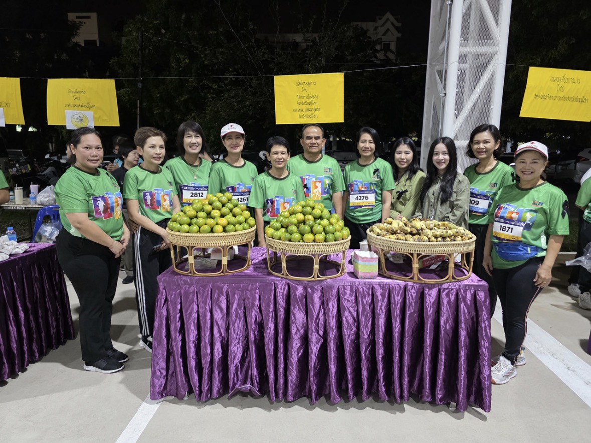 พช.พิษณุโลก ร่วมกิจกรรม “แสงนำใจไทยทั้งชาติ เดิน วิ่ง ปั่น ป้องกันอัมพาต ครั้งที่ 11” เฉลิมพระเกียรติพระบาทสมเด็จพระเจ้าอยู่หัว และสมเด็จพระนางเจ้าฯ พระบรมราชินี