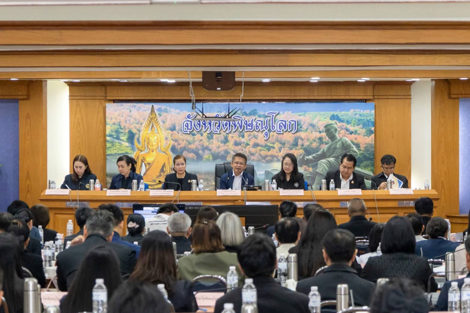 พช.พิษณุโลก ร่วมประชุมติดตามการดำเนินงานตามยุทธศาสตร์ชาติและนโยบายรัฐบาล ในพื้นที่จังหวัดพิษณุโลก