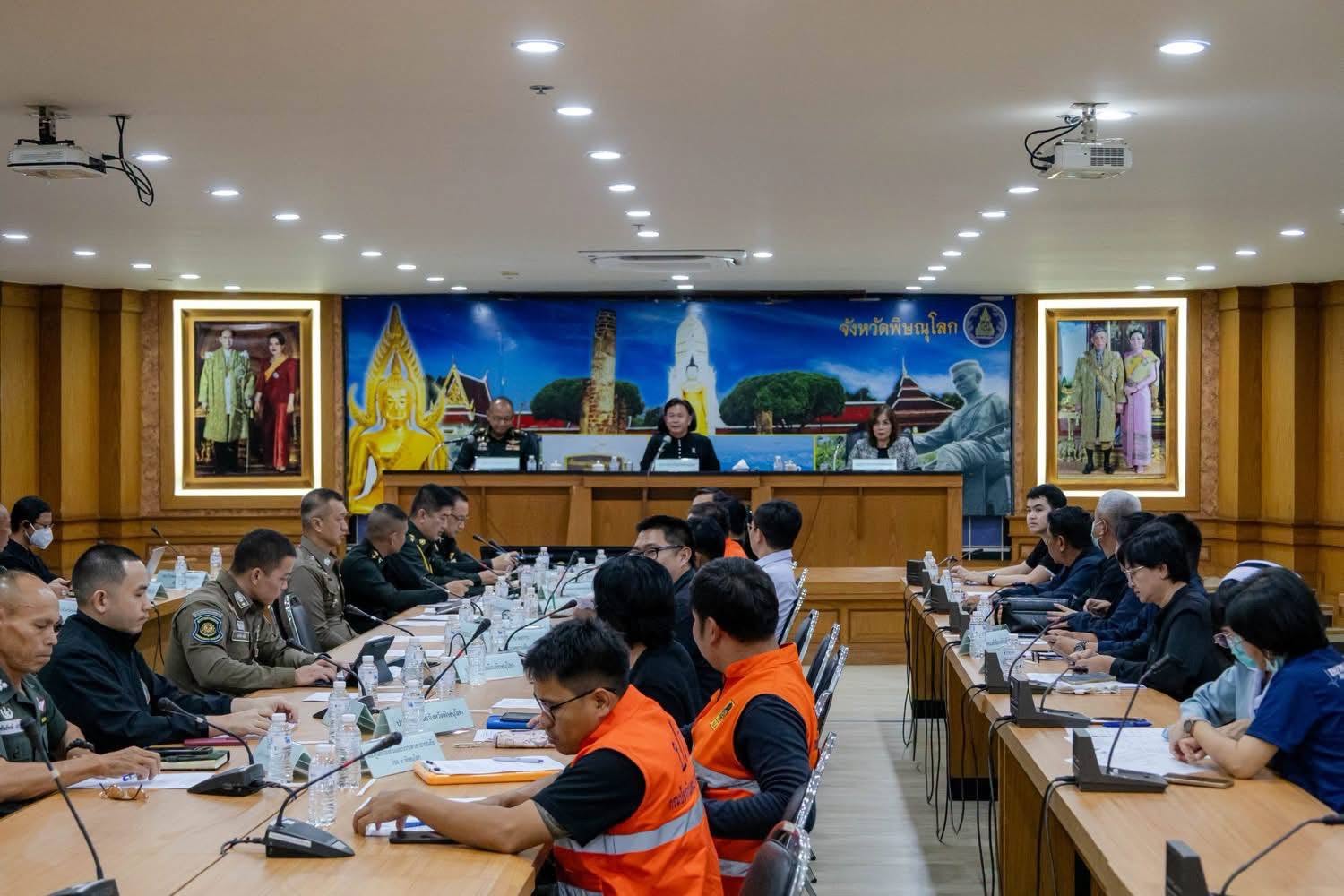 พช.พิษณุโลก ร่วมประชุมเตรียมการรับเสด็จฯ สมเด็จพระกนิษฐาธิราชเจ้า กรมสมเด็จพระเทพรัตนราชสุดาฯ สยามบรมราชกุมารี ในโอกาสเสด็จพระราชดำเนินถวายผ้าพระกฐินสภากาชาดไทย ประจำปี 2569